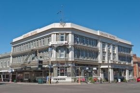 Отель The Grand Hotel Wanganui  Whanganui